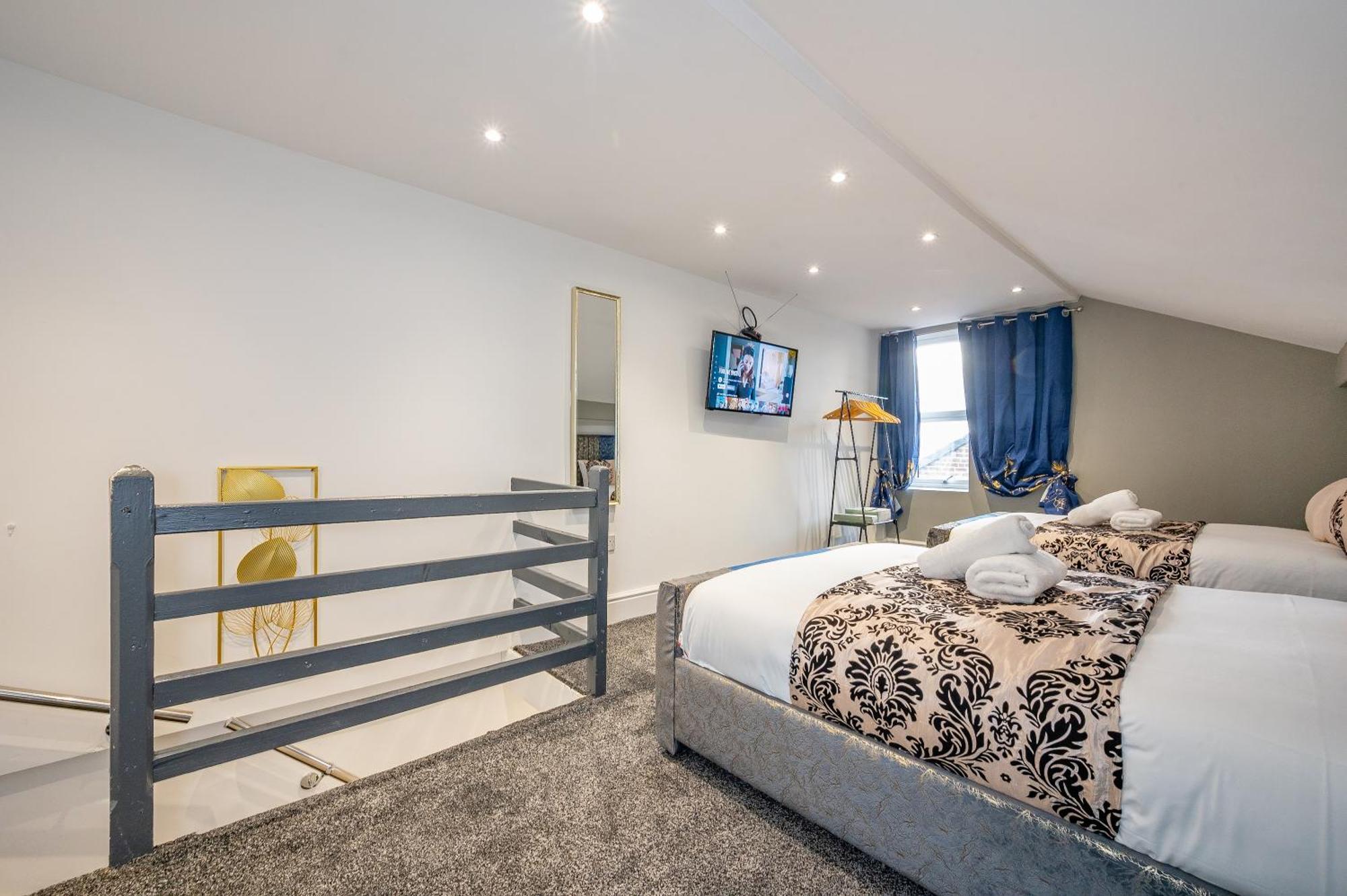 *ra10w* For Your Relaxed & Cosy + Free Parking + Free Fast Wifi * Homestay Leeds (West Yorkshire)