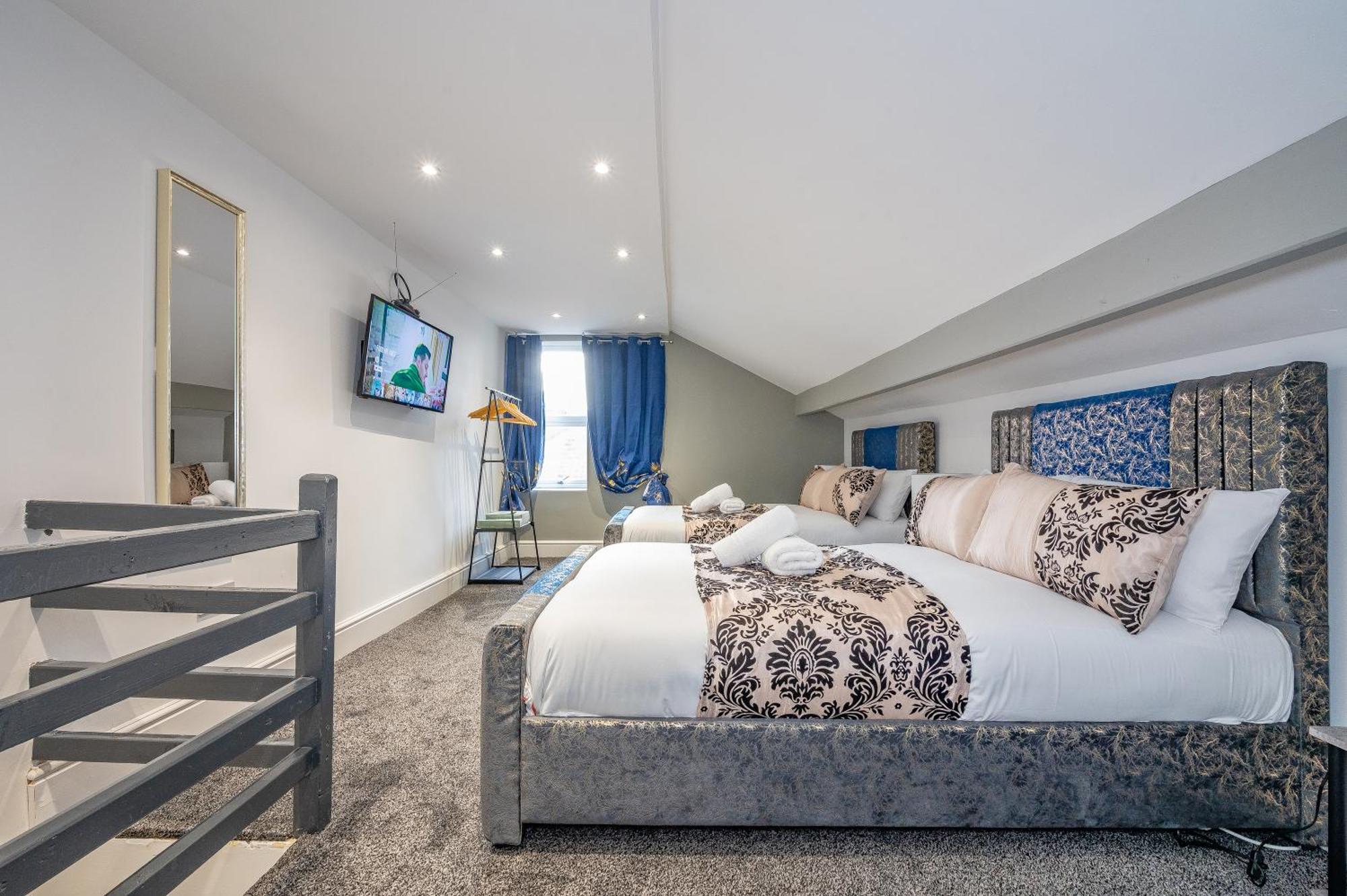 *ra10w* For Your Relaxed & Cosy + Free Parking + Free Fast Wifi * Homestay Leeds (West Yorkshire)